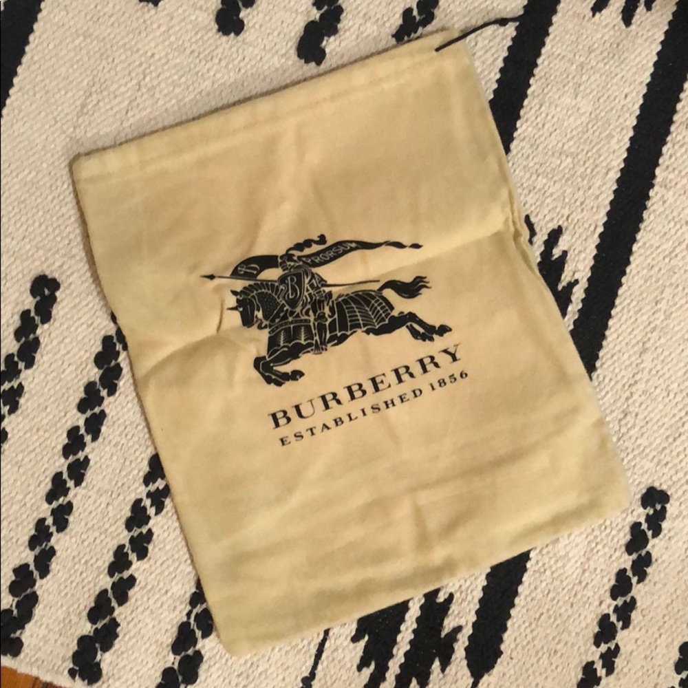 BURBERRY DRAW STRING DUST BAG